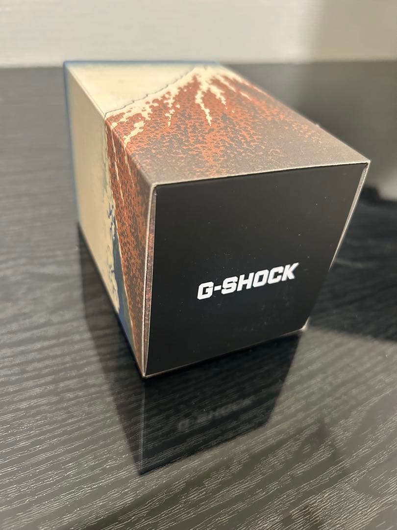 【極美品】G-SHOCK DW-5600KHSH25-1JR 北斎「赤富士」