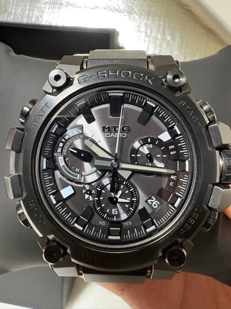 アツ　G-SHOCK MTG-B3000B-1AJF 電波ソーラー