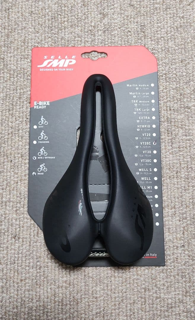 SELLE SMP VT20C　サドル