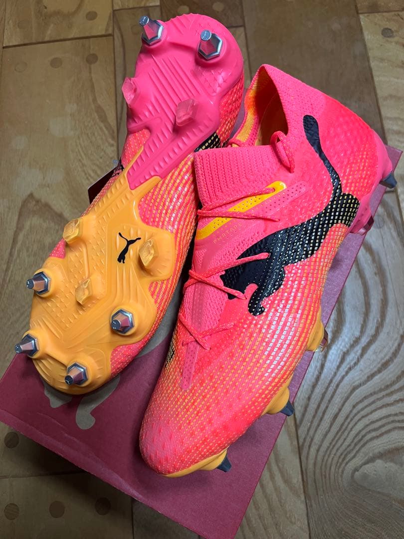 新品　大特価　プーマ　フューチャー 7 アルティメット MXSG 27cm