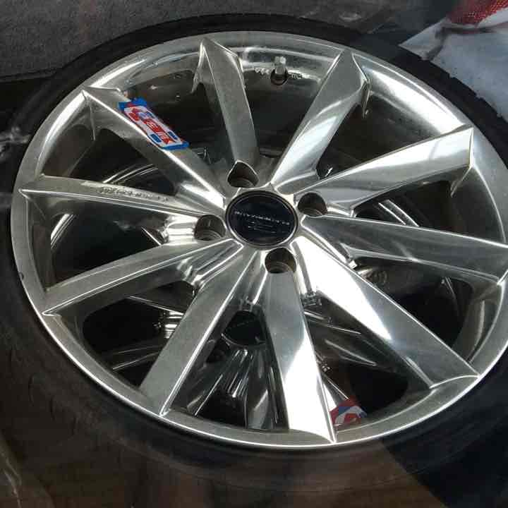 フレーダーマウス クエルボ10 ホイール17インチ