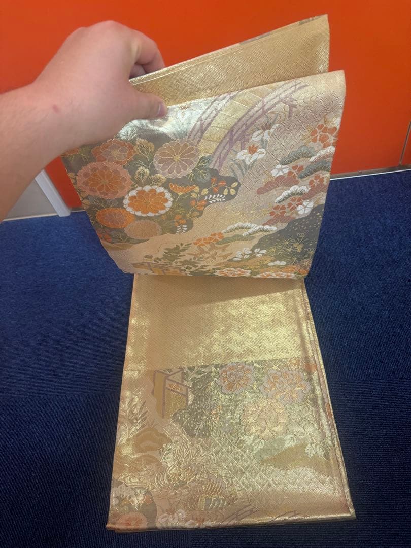 2689袋帯 古代彫金紋 西陣織 金糸　高級上質上品　約440cm 未使用