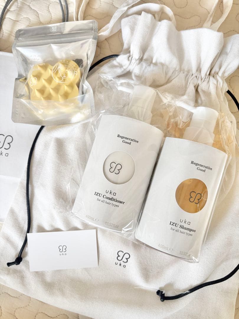 ウカ　シャンプー&コンディショナー　スカルプブラシセット