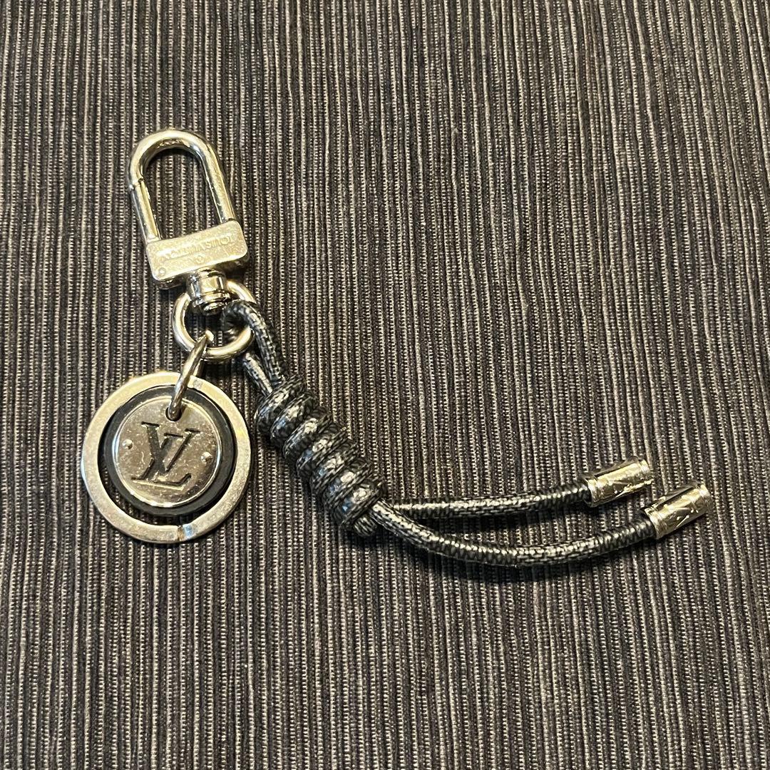 【値下げ】Louis Vuitton キーホルダー ブラック
