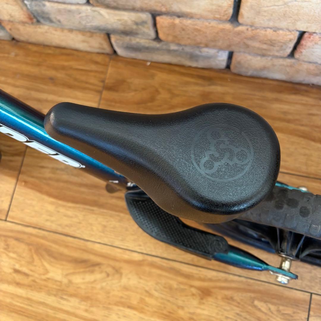 希少カラー ストライダー STRIDER PRO 12インチ メタリックアクア