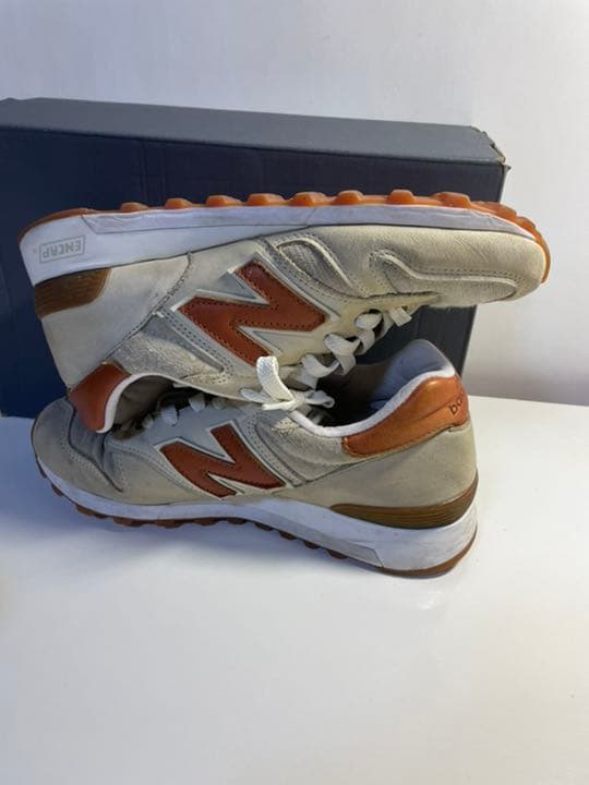 ニューバランス　スニーカー　1300