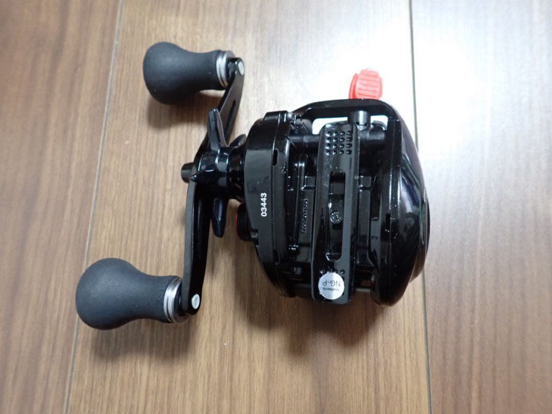 ENGETSU CT 100 PG 両軸リール 右巻き