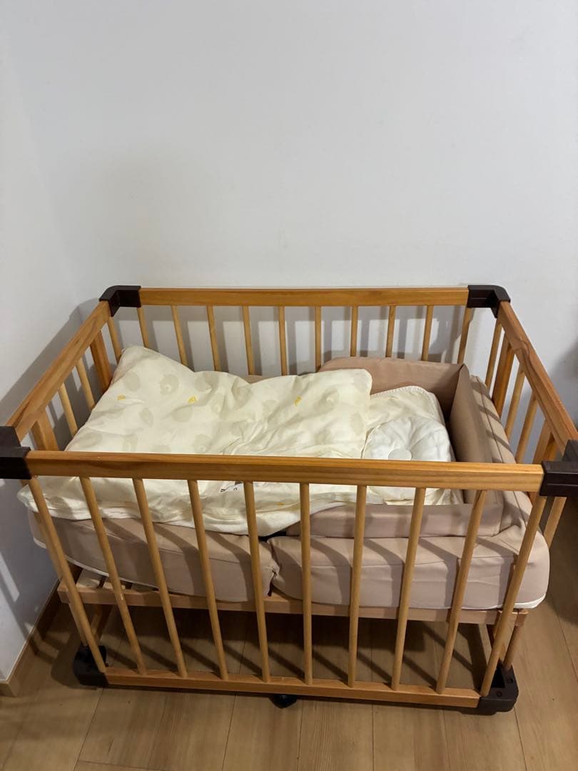ファルスカ　ミニジョイントベッド　ベビーベッド