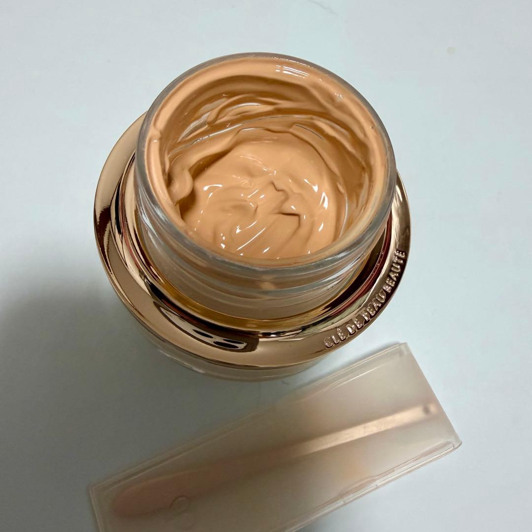 クレ・ド・ポーボーテ ル・フォンドゥタンn オークル20