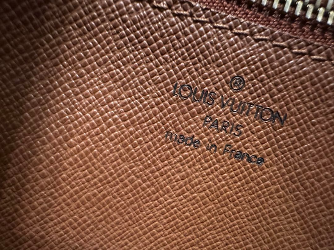 Louis Vuitton ショルダーバッグ ブラウン