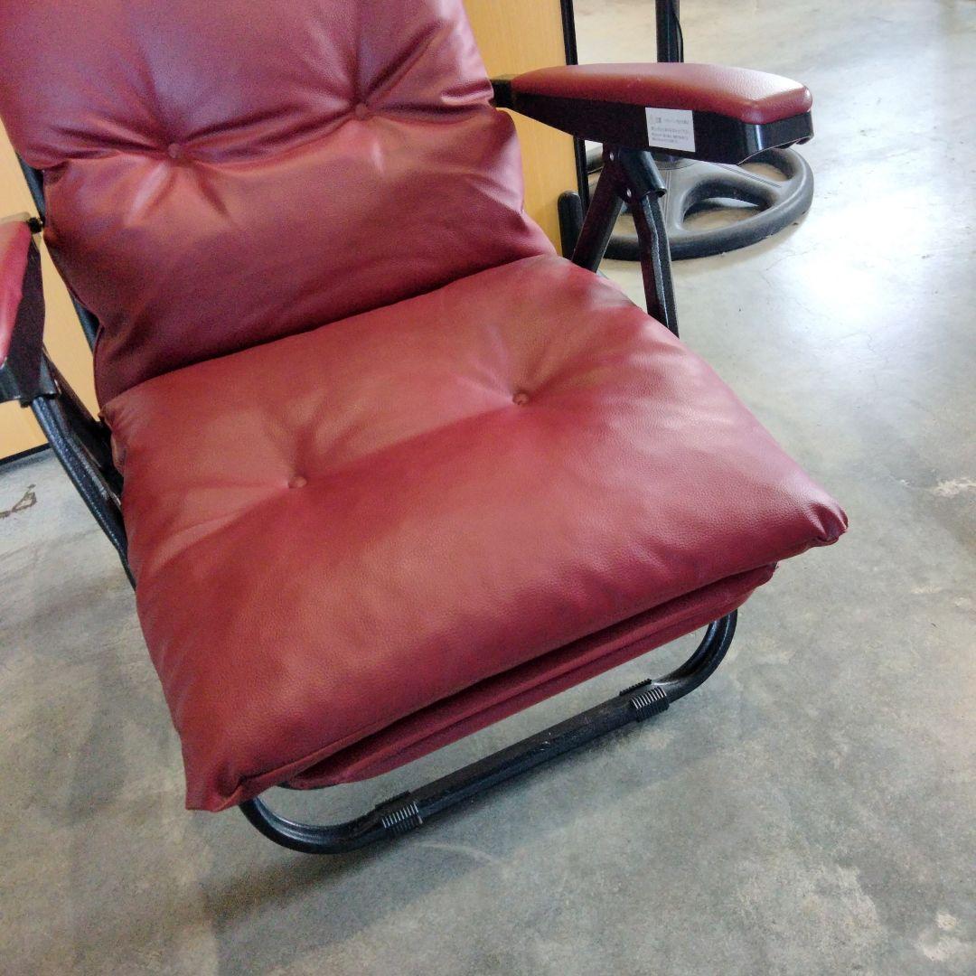 折り畳み可能　リクライニングチェア　ワインレッド