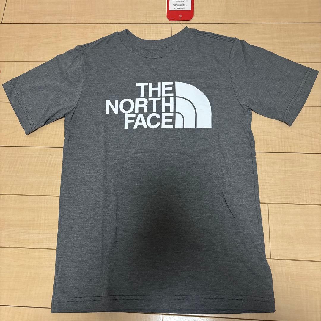 【新品未使用】　キッズM10/12 ノースフェイス半袖Tシャツ　4枚セット
