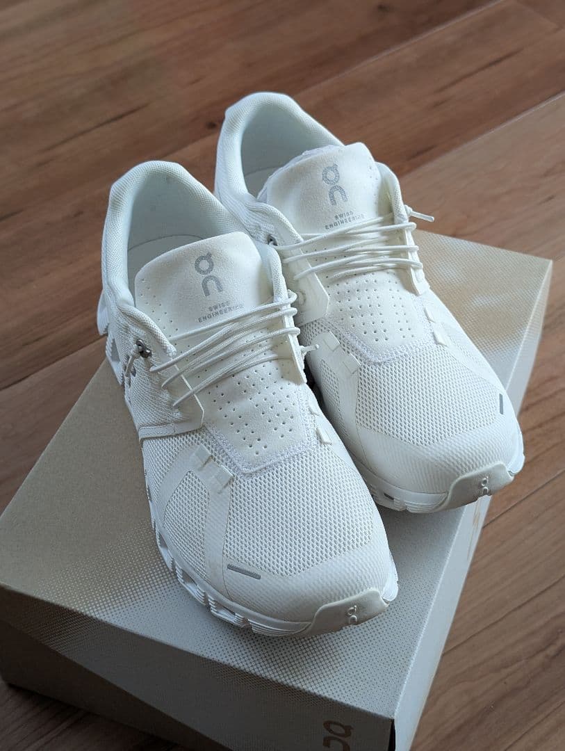 on Cloud5 White　26.5