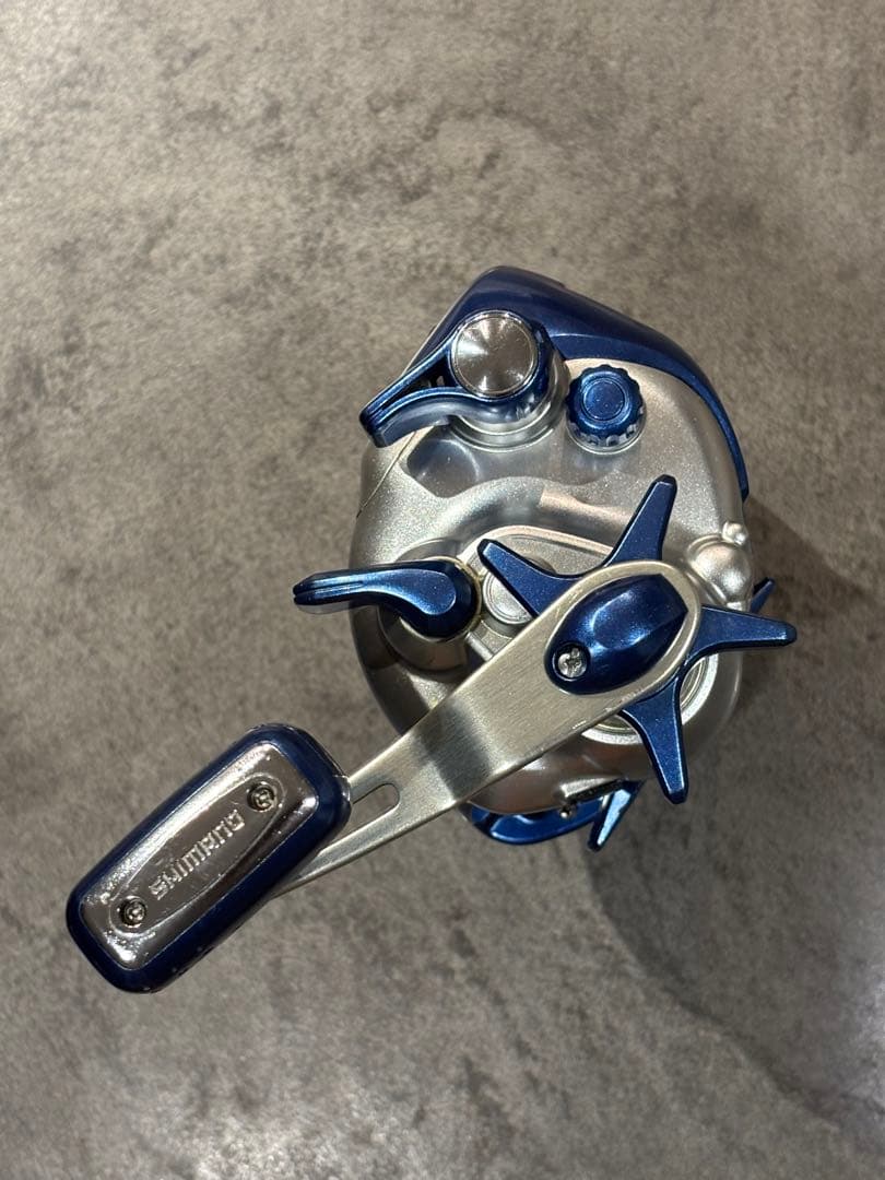 シマノ　04電動丸3000H オーバーホール済み