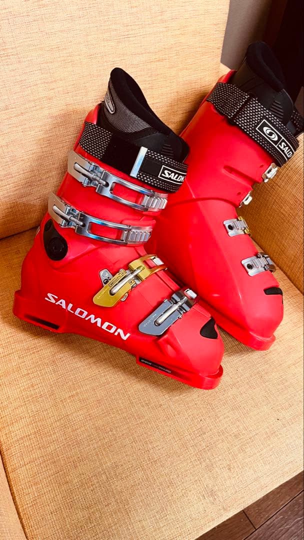 SALOMON COURSE 130スキーブーツ レッド
