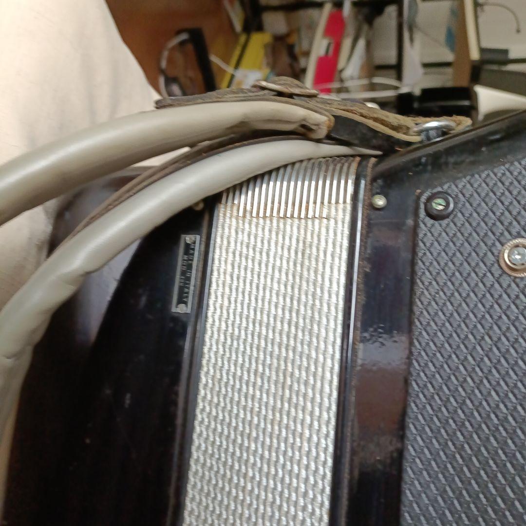 アコーディオン