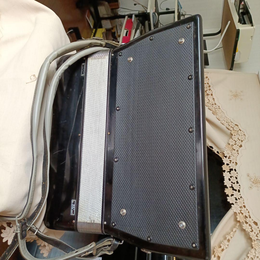 アコーディオン