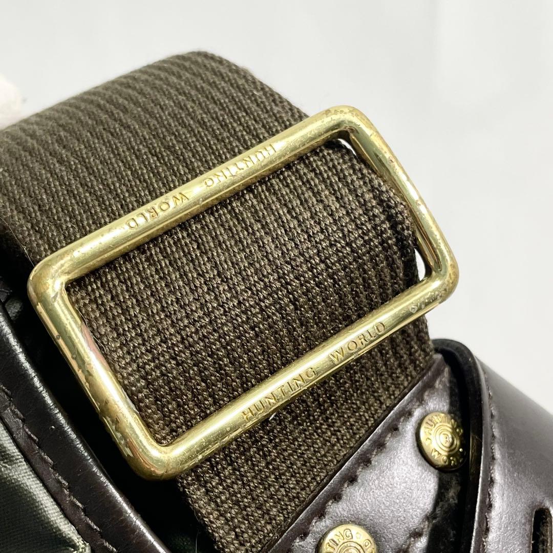 サトロック ハンティングワールド バチュークロス ショルダーバッグ