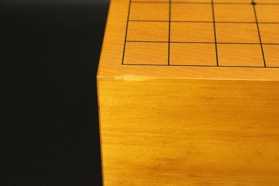 囲碁 碁盤 本榧 良木目 足付 総高26.7cm 厚み15cm 良品(A266)