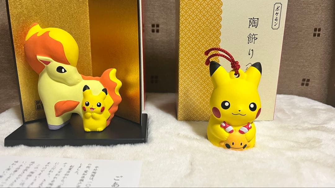 陶飾り ピカチュウとポニータ　 陶飾り＜鈴＞ピカチュウ