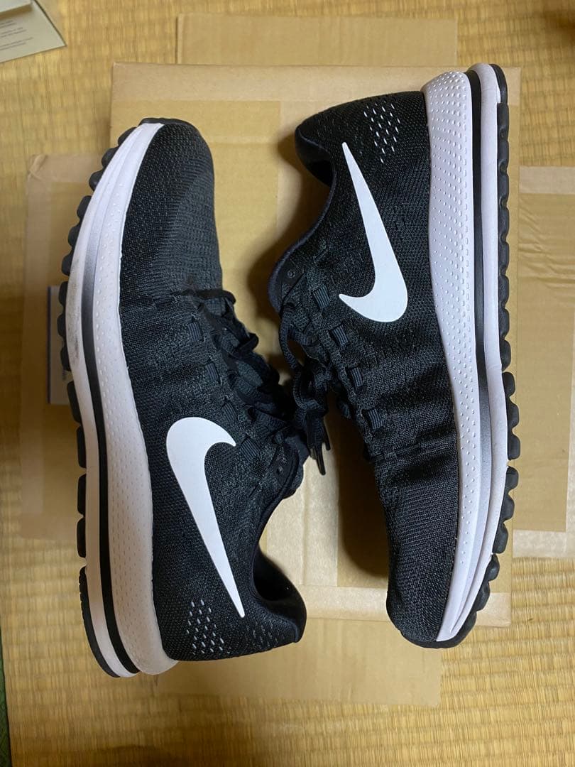 ナイキ　エアズームボメロ12 ブラック