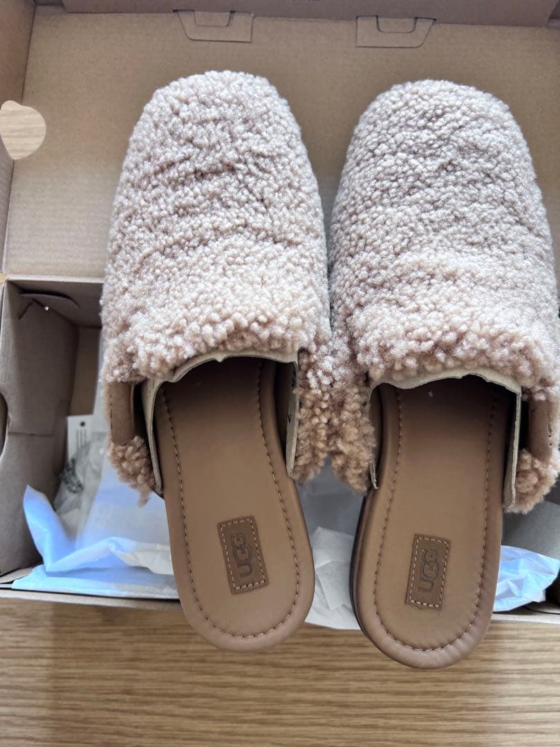 UGG シープスキン ミュール ベージュ
