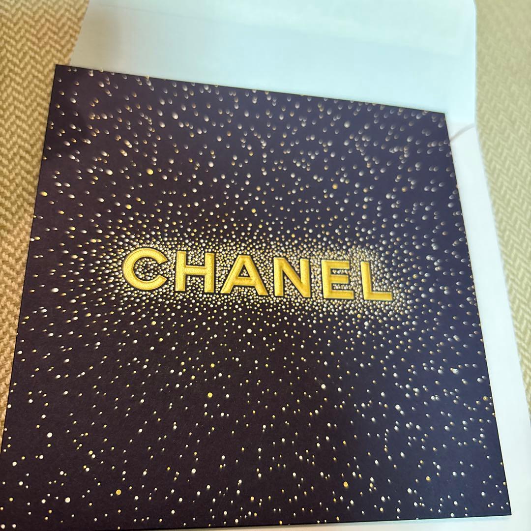 未開封シャネルリップアンドネイルケアセット2025ホリデー ギフトバッグ付き