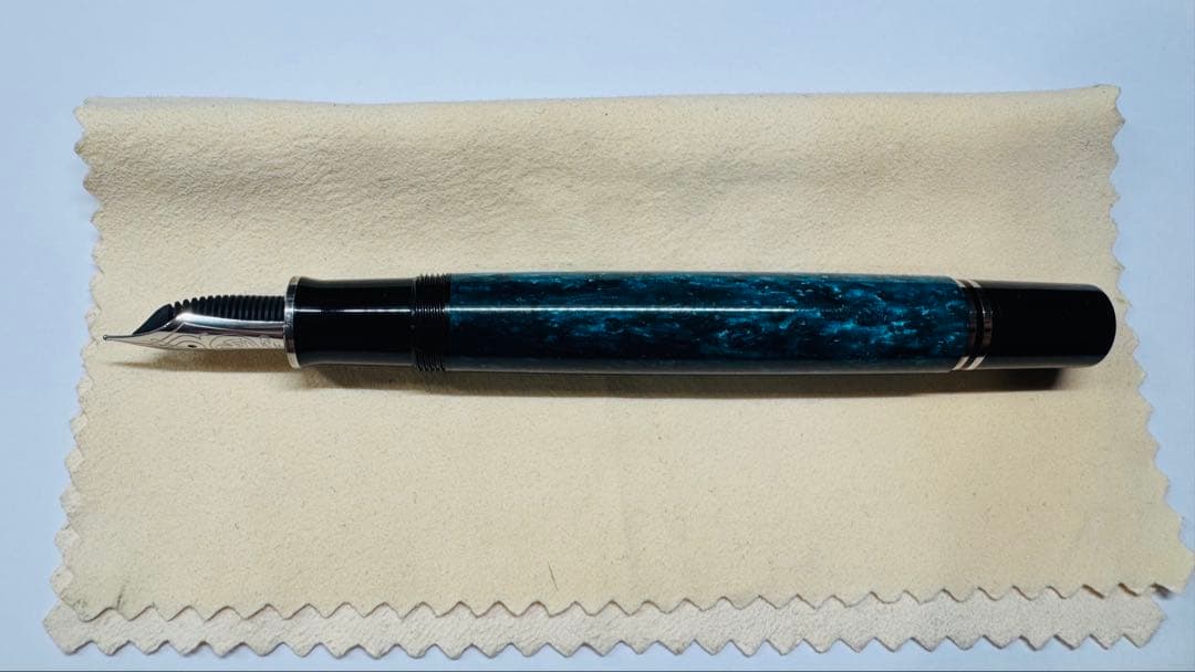 お*か様 ペリカン スーベレーン M805 オーシャンスワール　ニブEF　Pel