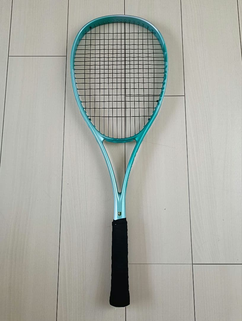 ２０２５年６月発売品　YONEX　ボルトレイジ７Ｖ