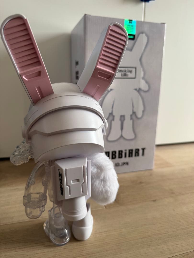 ROBBi x #FR2 SMOKING Rabbit 400％