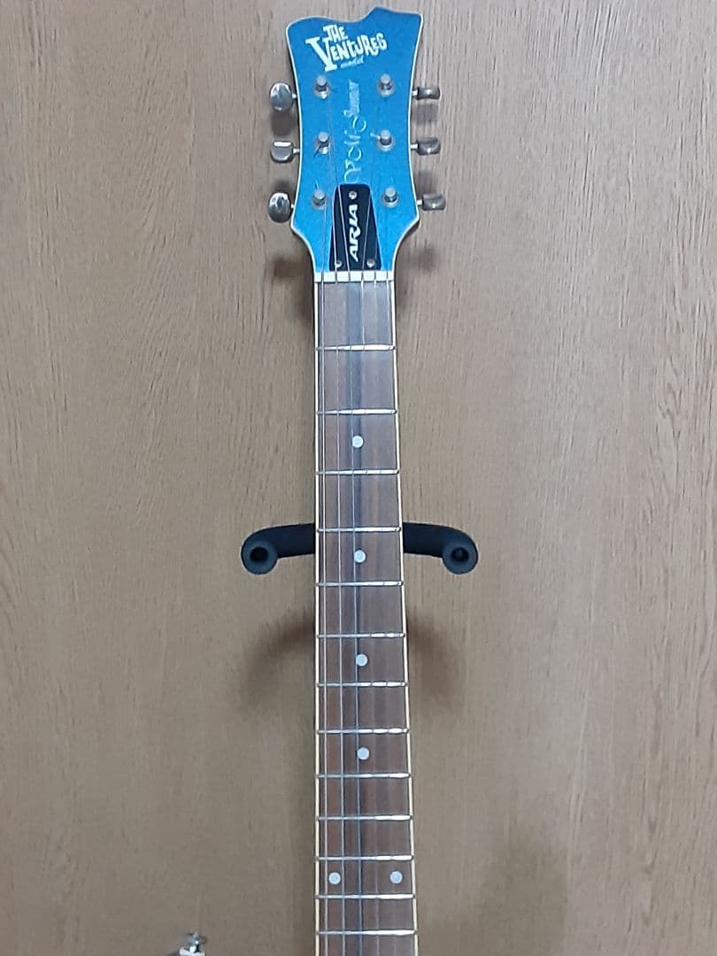 ARIA The Venturesモデル エレキギター