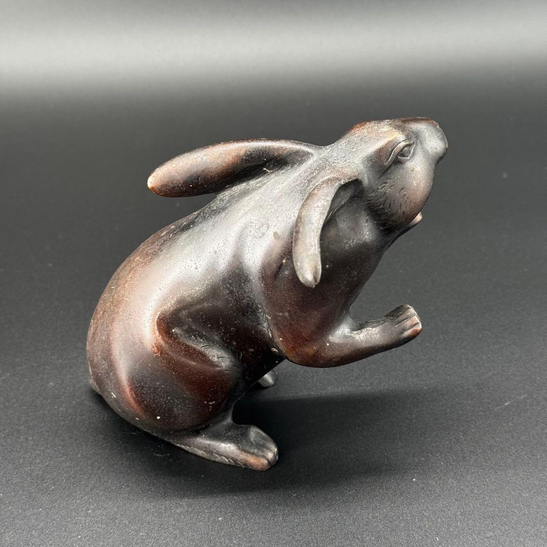 銅　うさぎ　置物