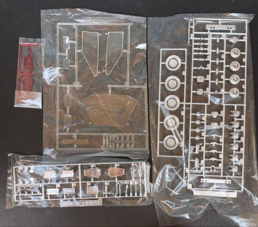 旧　フジミ　カウンタックLP400　1/16　未組立品　開封品