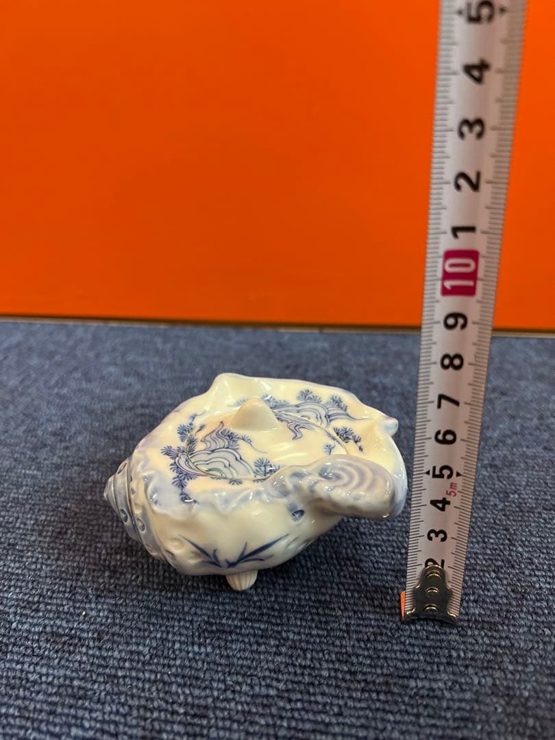 1215  希少　古伊万里(藍柿右衛門様式)染付唐子貝形蓋物　未使用