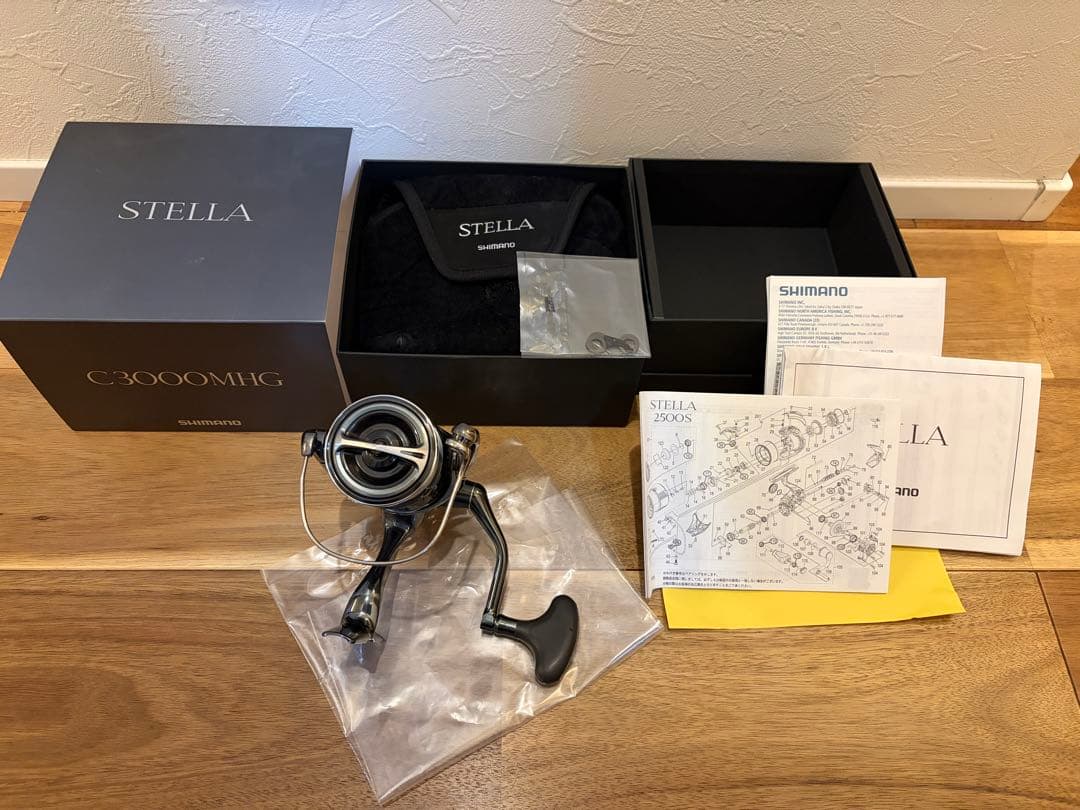 バーニングゴジラ シマノ　22ステラ　C3000MHG