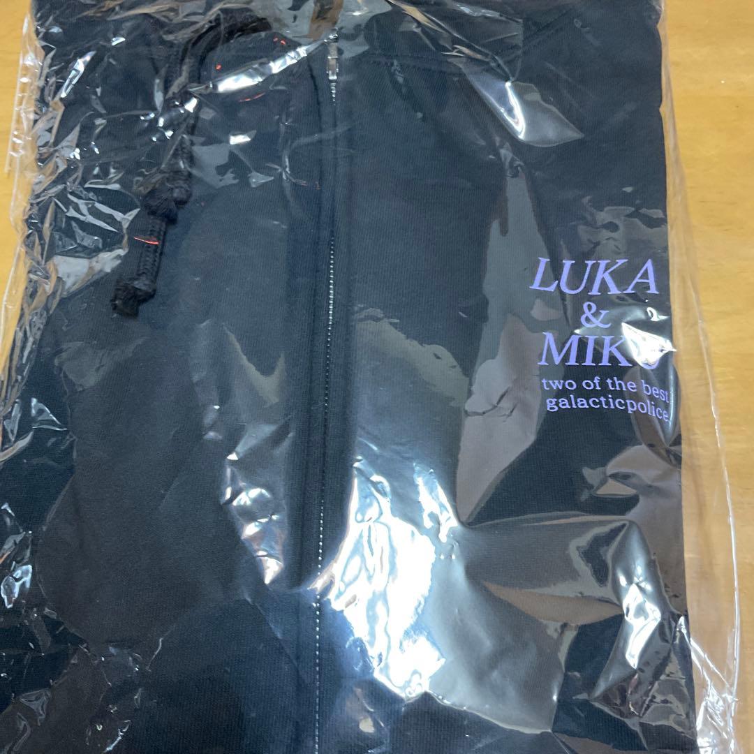 ピアプロキャラクターズ 初音ミク ギャラクティア　パーカーXXL