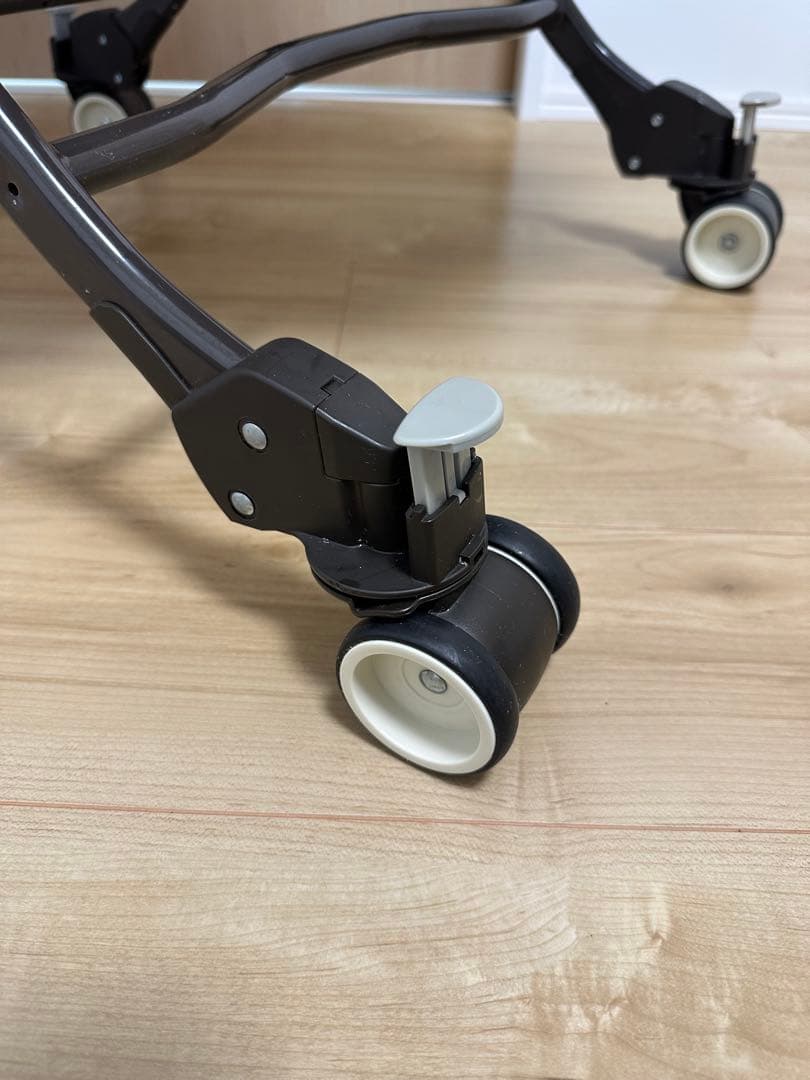 ☆美品☆アップリカ　ユラリズム オート プレミアム プラス　フォルテシモ