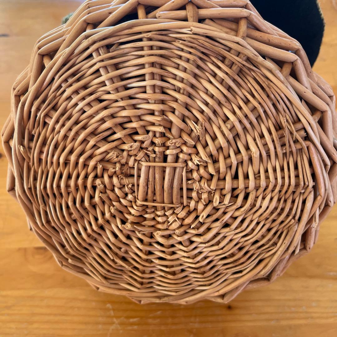 なべちゃん　KIATA ウサギのかごバッグ