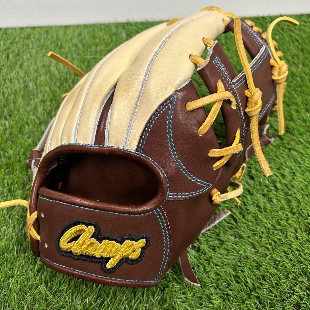 Clamps オーダー軟式硬式兼用　ショート用　ブラウン×クリーム