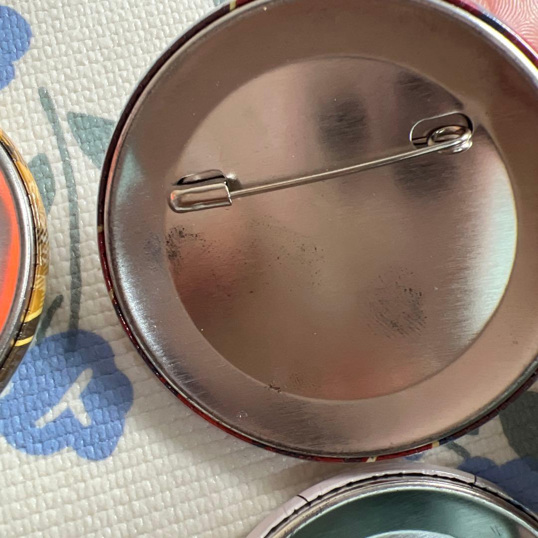 名探偵コナン ヴィレッジヴァンガード バレンタイン 缶バッジ 4点セット