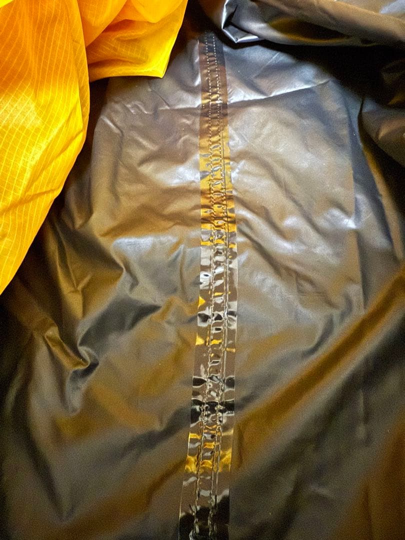 【美品】ヒルバーグ　カイタム3GT フットプリント付き、2022年12月購入