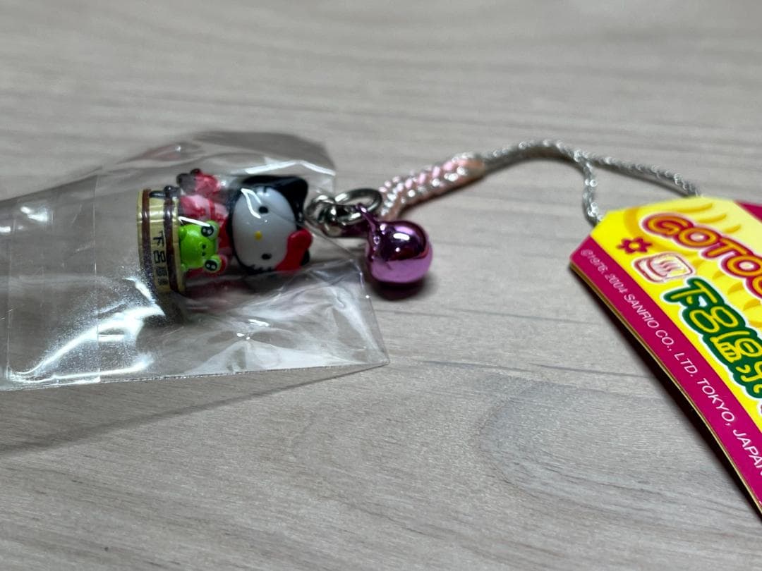 ご当地キティ　ハローキティ 長野・岐阜限定　根付けストラップ