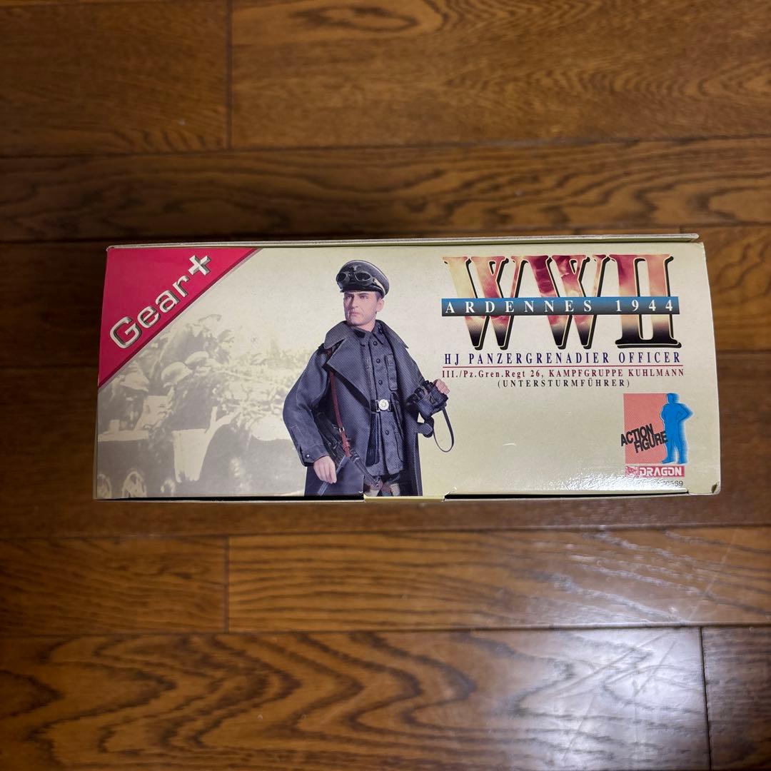 コンラッド・フュルスト少尉- 1/6 ニュージェネレーションアクションフィギュア