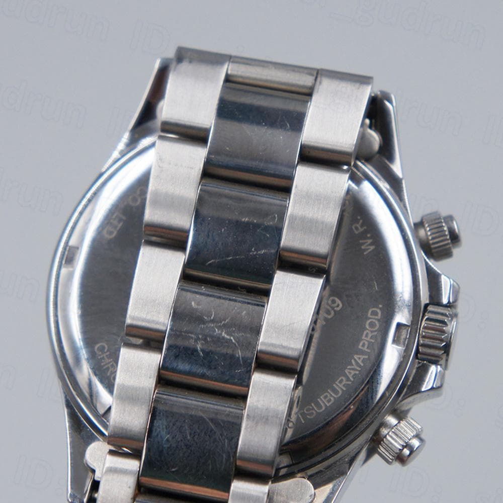 【中古】　腕時計　ウルトラマンシリーズ誕生40周年　元箱付き