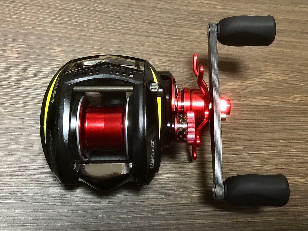 限定Abu GarciaＬＴＺ7右 ＺＰＩＢＦＣ９３０ＰＲＯＨＢＦレッドイマカツ