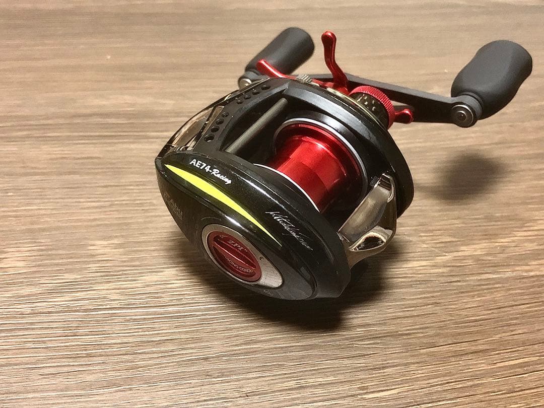 限定Abu GarciaＬＴＺ7右 ＺＰＩＢＦＣ９３０ＰＲＯＨＢＦレッドイマカツ