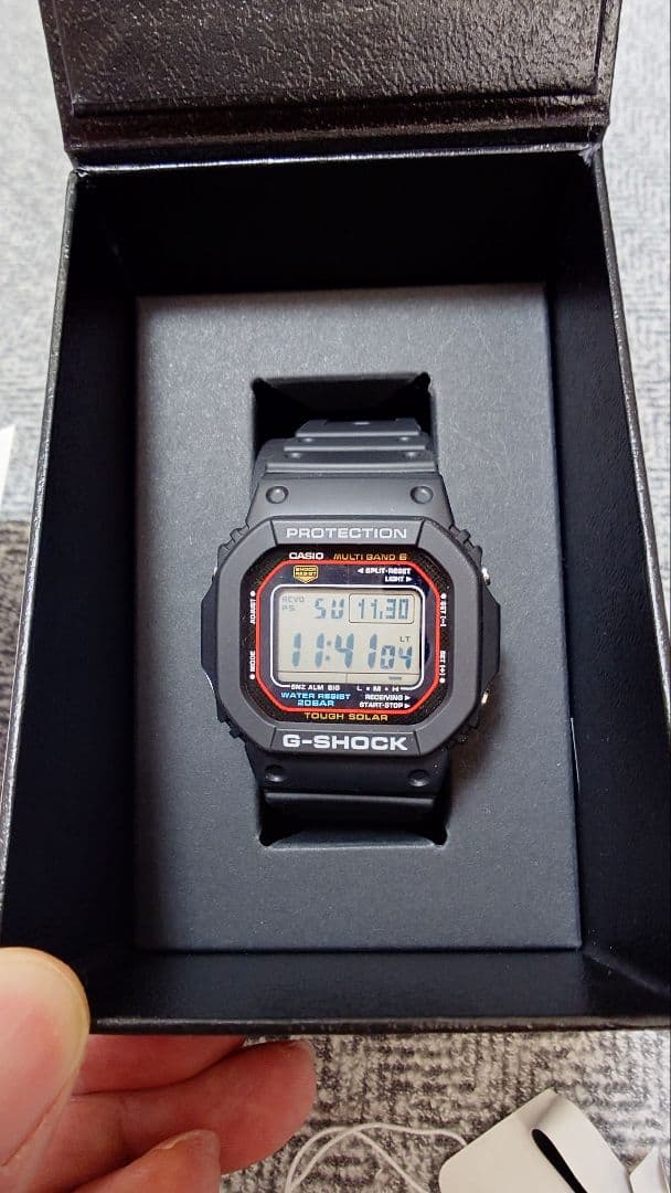 G-SHOCK DW-M5610U-1JF ブラック ソーラー