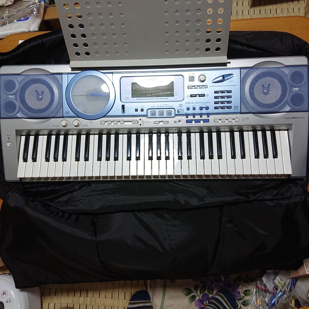 CASIO LK-100 61鍵盤電子キーボード 別売り持ち運べるケース付き