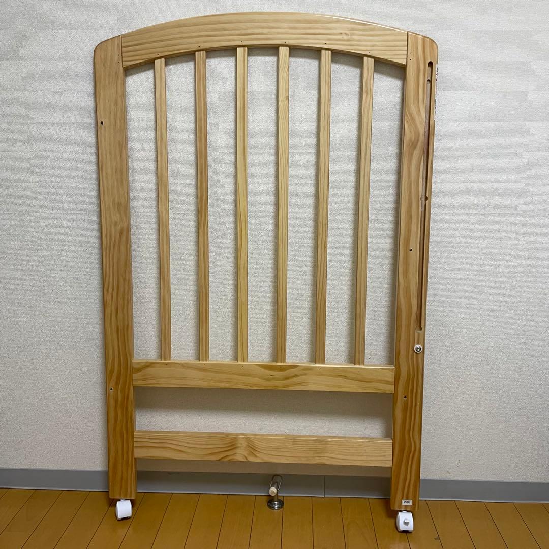 関東限定❣️カトージ　ハイポジション　ベビーベッド　アーチ　ナチュラル 収納板付