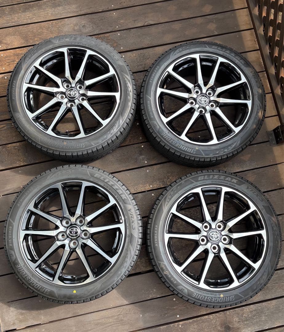 ヤリスクロス 18インチ純正ホイール スタッドレスタイヤ